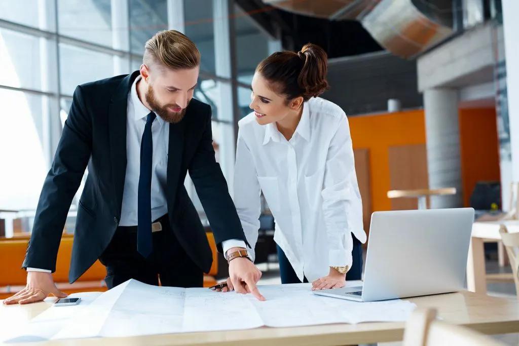  Augmexzras : التخطيط والتحليل الاستراتيجي